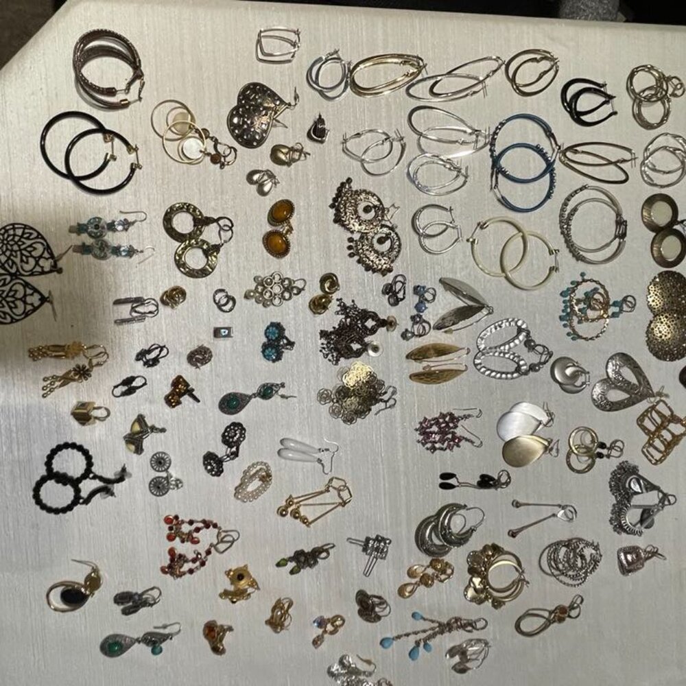 Wholesale lot of high-end Earring Proximate 92 Pairs See Photos Valued over $3K